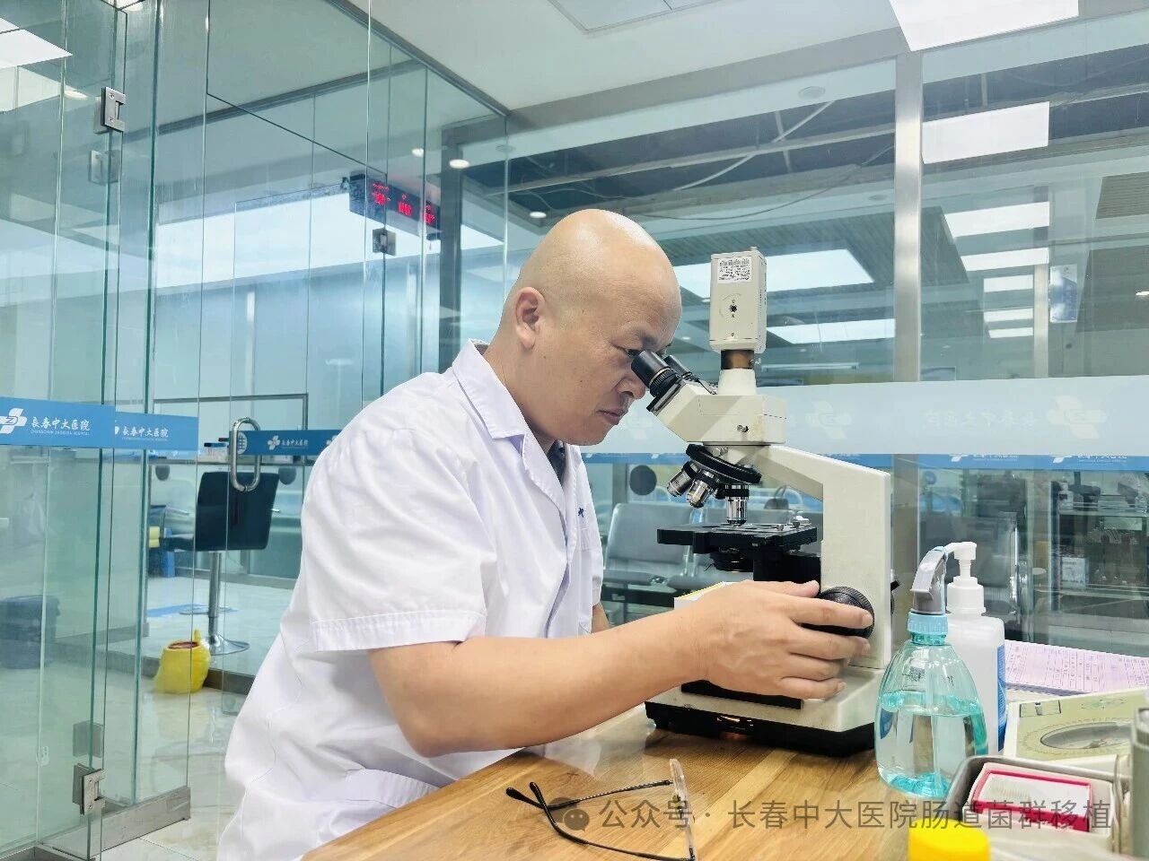 宁夏|高朋磊医师：左手男科临床，右手肠道菌群移植深入研究